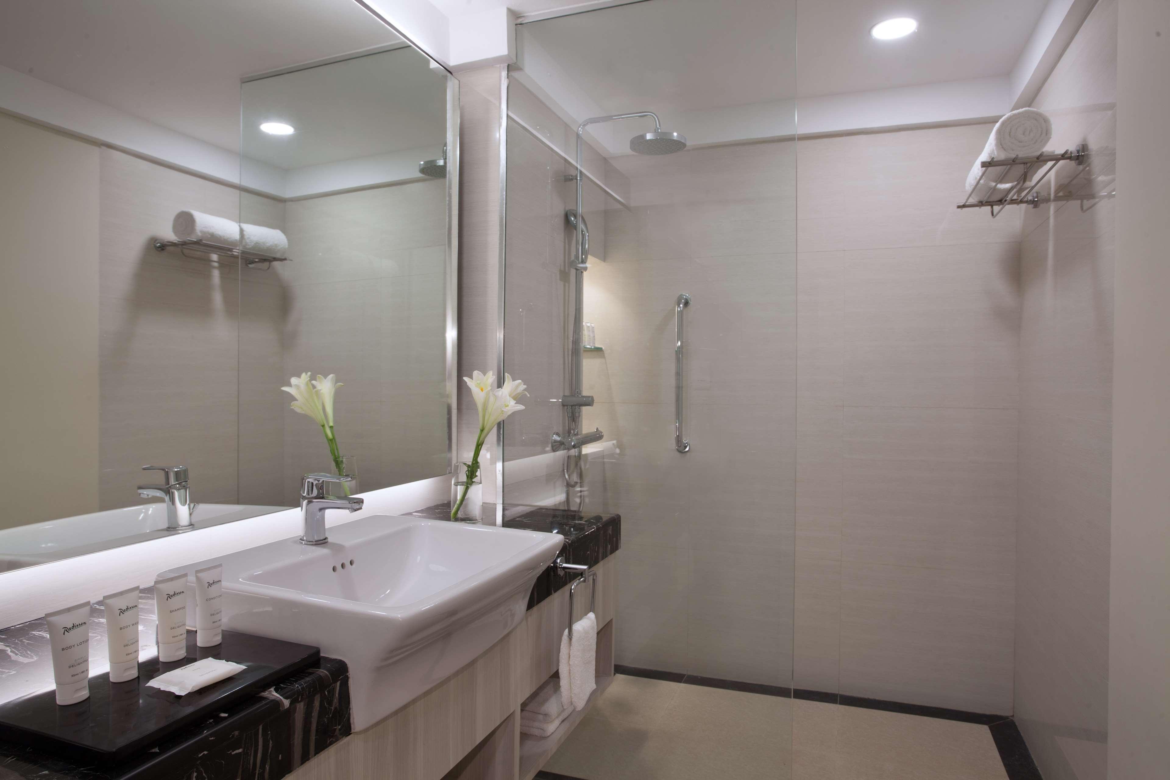 Aiho Hotel Medan Ngoại thất bức ảnh