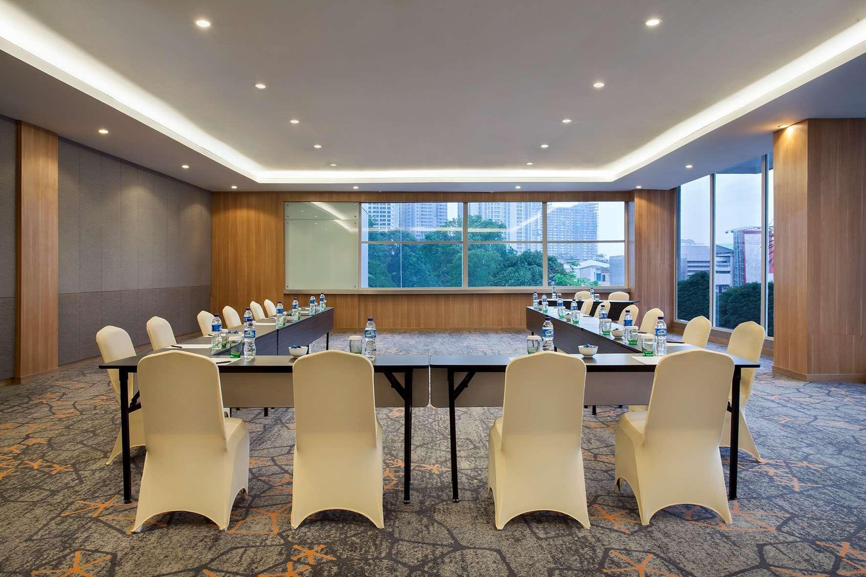 Aiho Hotel Medan Kinh doanh bức ảnh