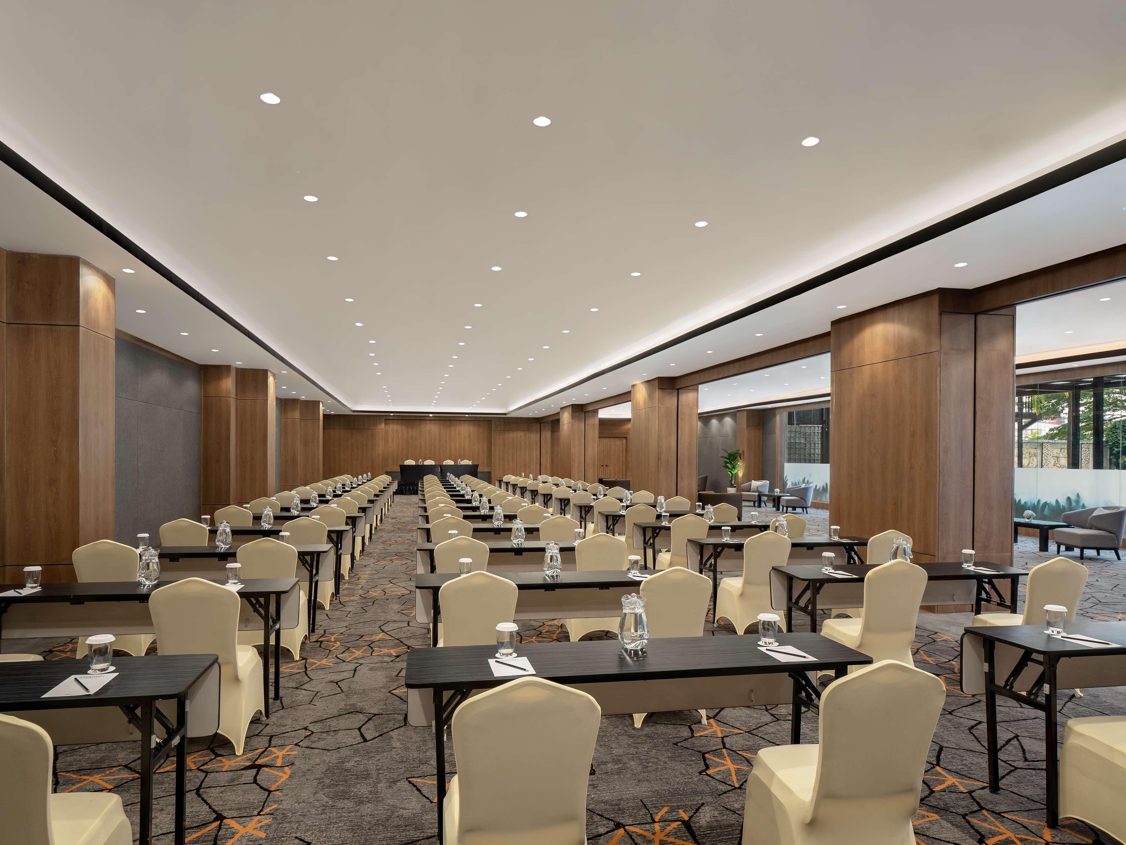Aiho Hotel Medan Ngoại thất bức ảnh