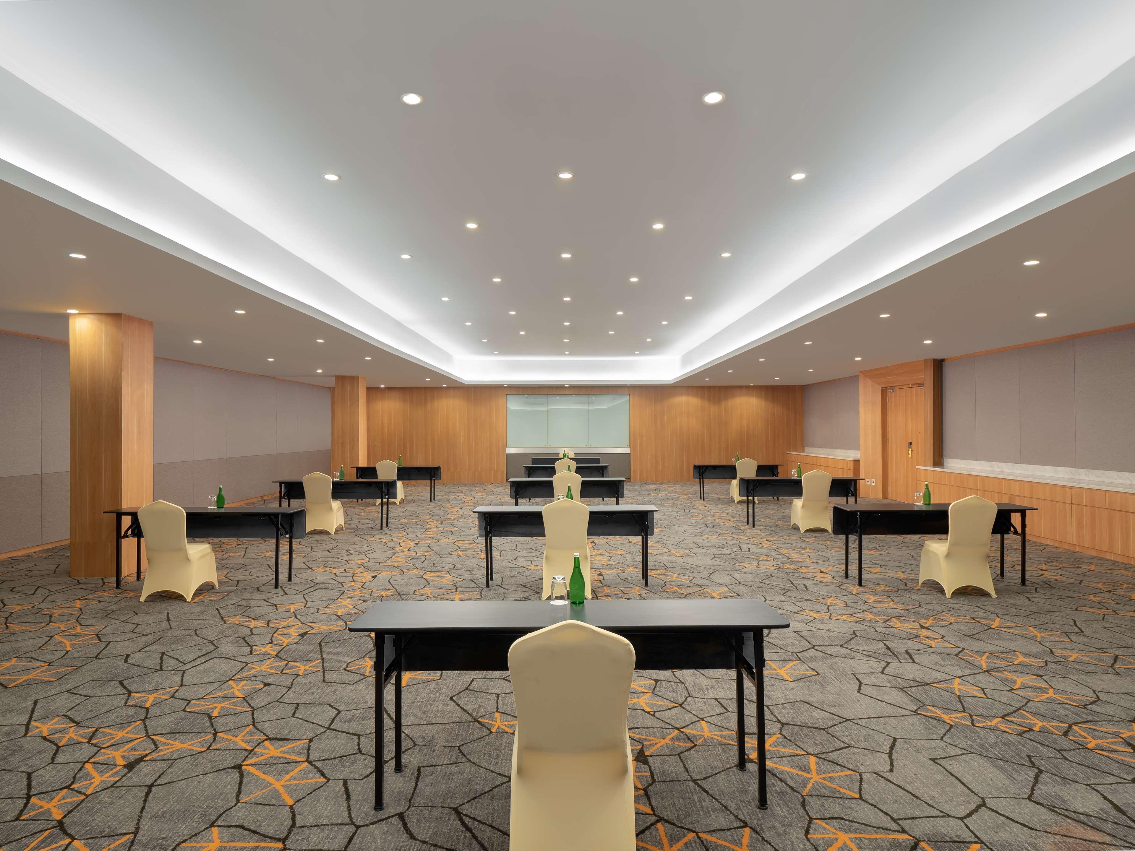 Aiho Hotel Medan Ngoại thất bức ảnh