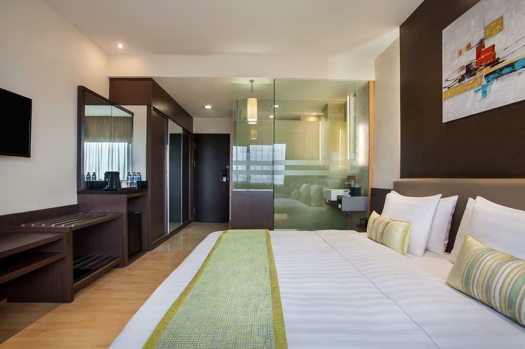Aiho Hotel Medan Phòng bức ảnh